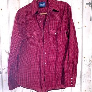 Wrangler Western Style Button Down Shirt